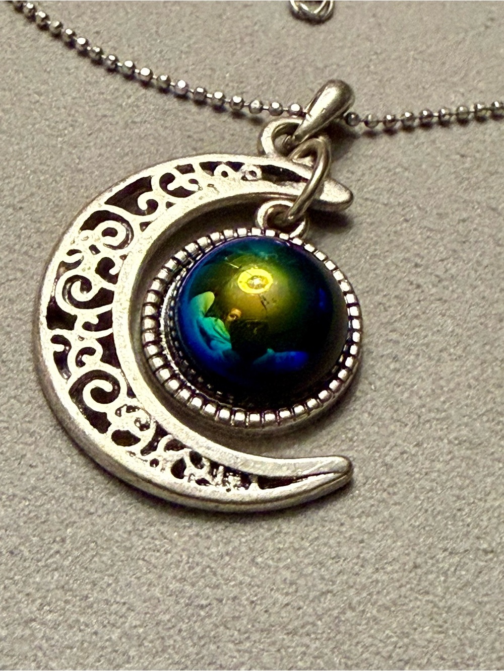 Crescent Moon Silvertone Pendant Necklace w Blue-Green Cabochon Celestial
